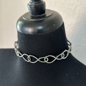 BCBGMAXAZRIA Choker Necklace New With Tag